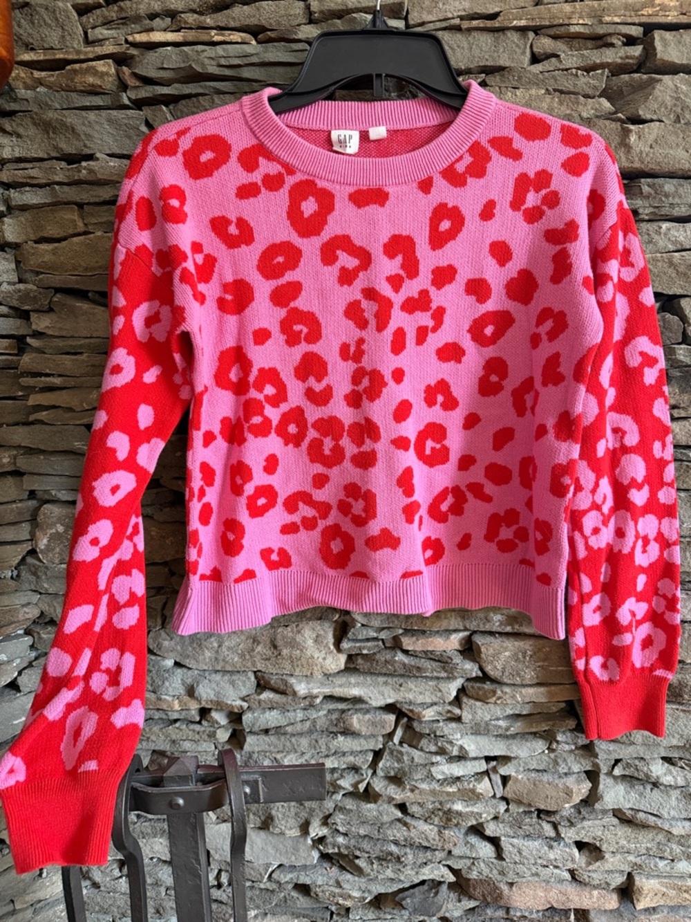 GAP Pink sweater with red leopard print
